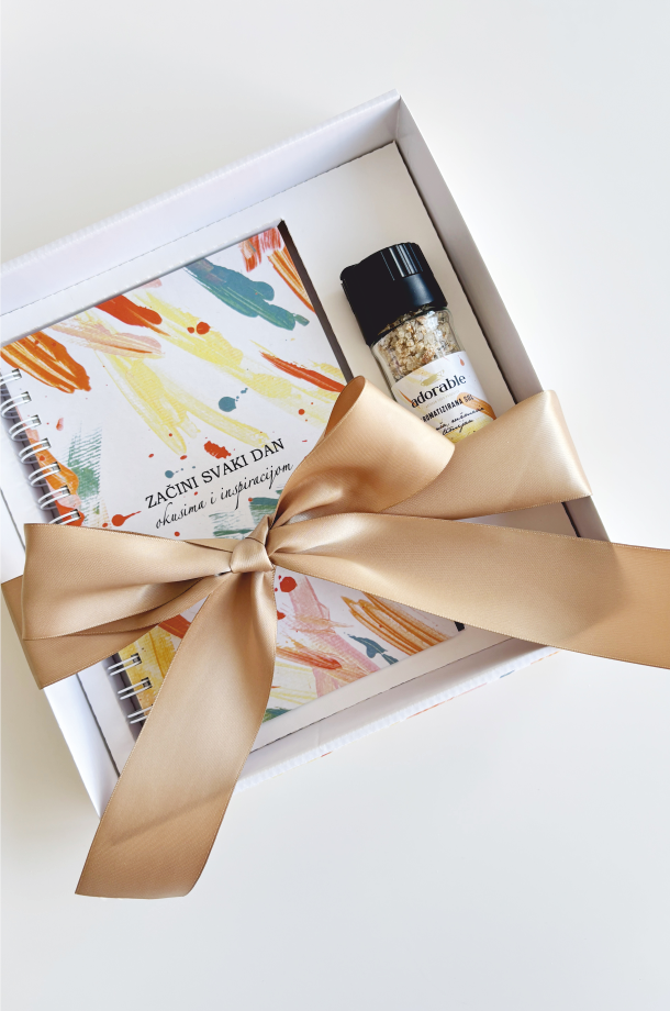 ZAČINI SVAKI DAN paket by ADORABLE & PAPER & STUFF / Kuharica + aromatizirana sol